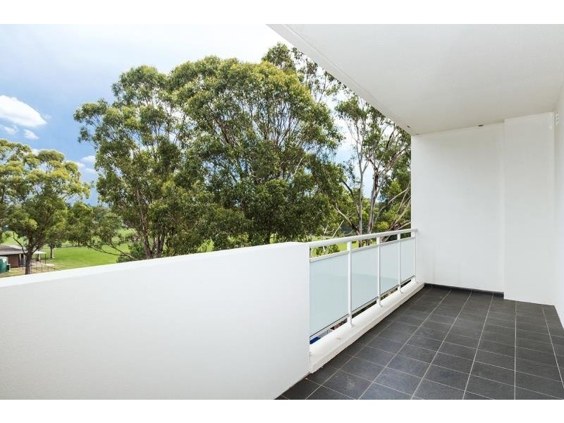 16/8-10 Octavia Stret, Toongabbie NSW 2146